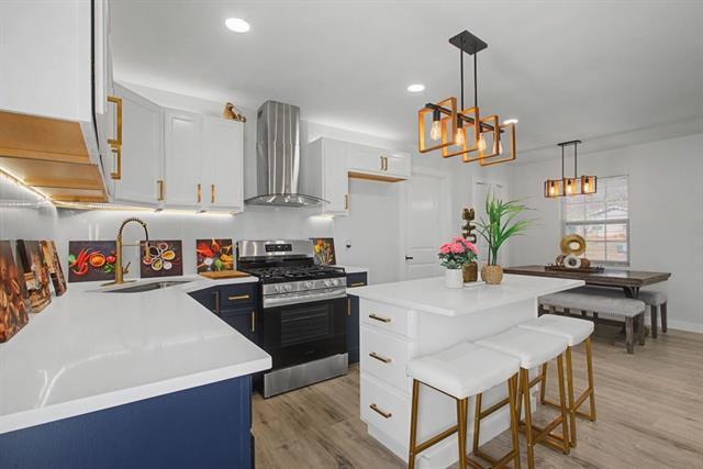 Building Photo - 806 Laguna Dr