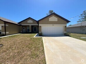 Building Photo - Newer Construction 3 Bedrooms 2 Baths!