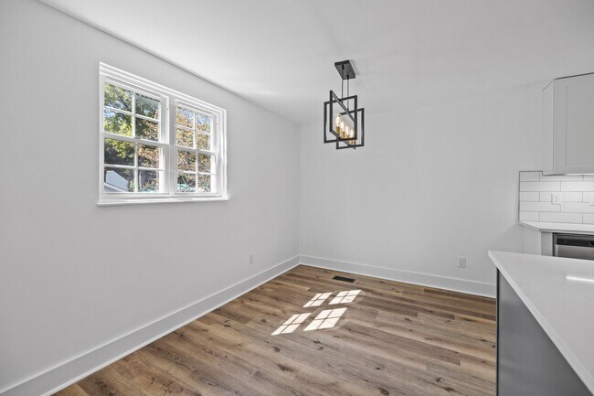 Building Photo - 7120 Clear Crossing Ln