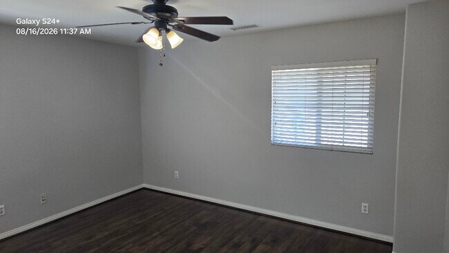 Building Photo - 14587 Baylor Ave