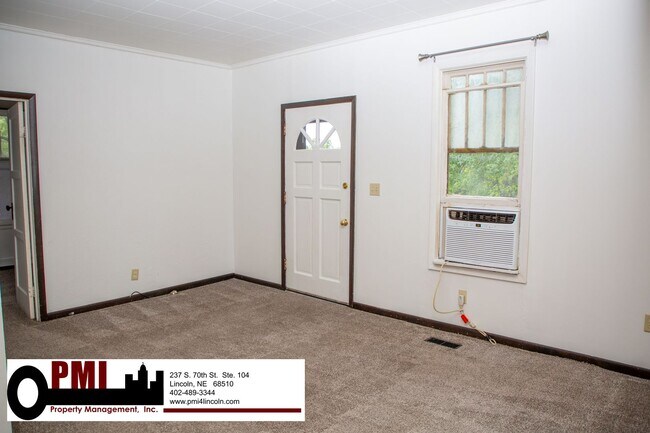 Building Photo - 5501 J St