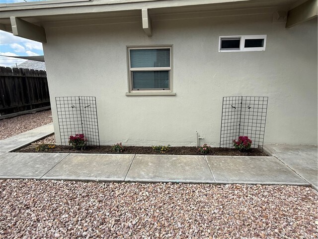 Building Photo - 1342 Opal Ave