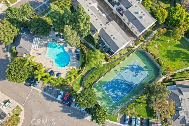 Building Photo - 26405 Mountain Grove Cir