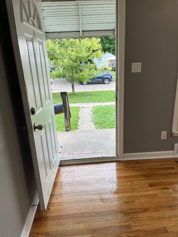 Building Photo - 18860 Poinciana