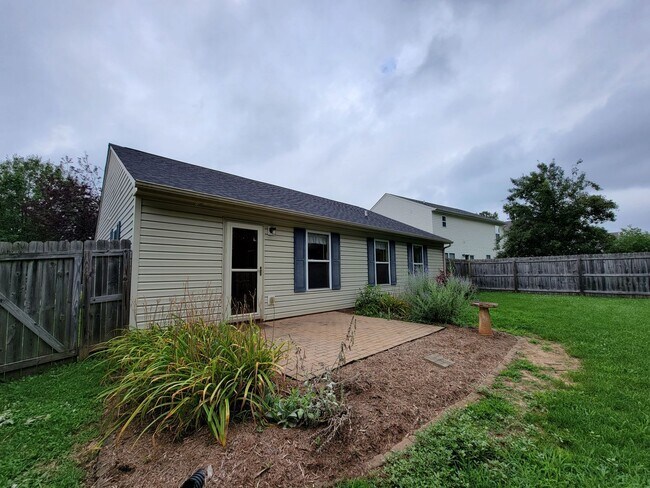 Building Photo - Single family home in The Highlands