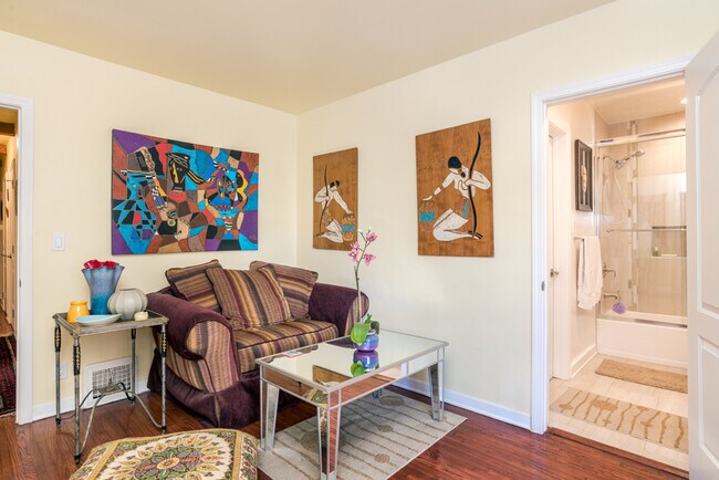 Building Photo - 6335 Warner Dr