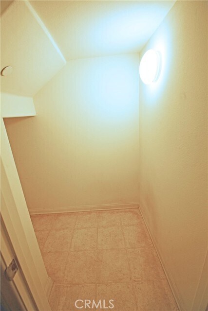 Building Photo - 8542 Cava Dr