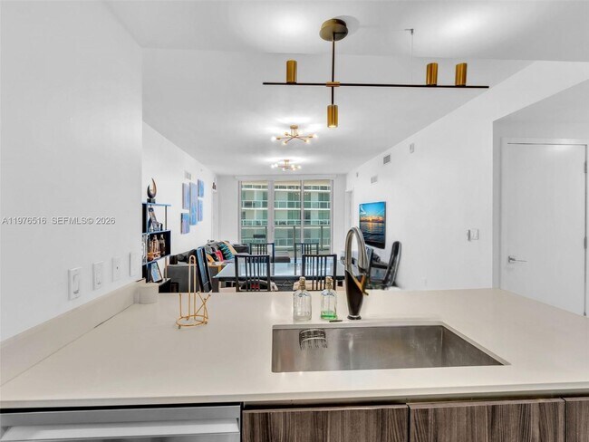 Building Photo - 488 NE 18th St