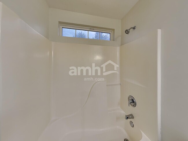 Building Photo - 315 Madrid Dr