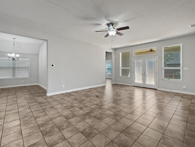 Building Photo - 9002 Monument Parke