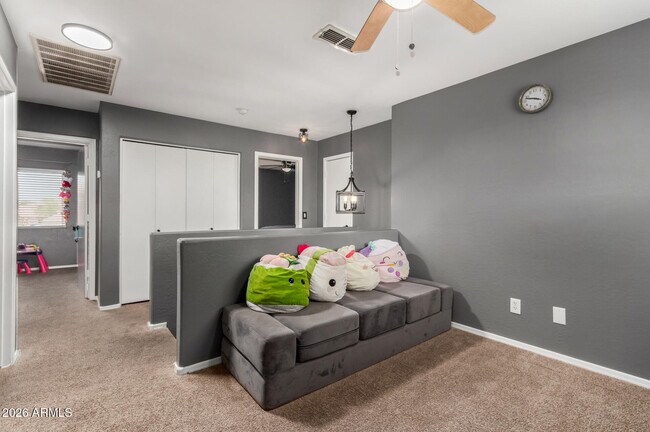 Building Photo - 12106 N 128th Ave