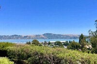 Building Photo - Charming, Furnished 1-bedroom Condo in Sausalito.