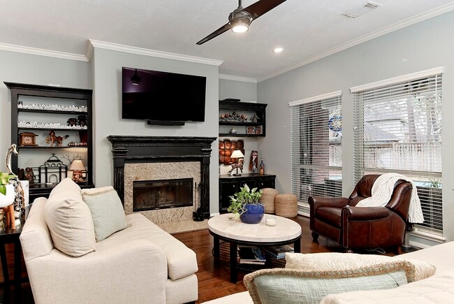 Building Photo - 31 Bluff Creek Pl