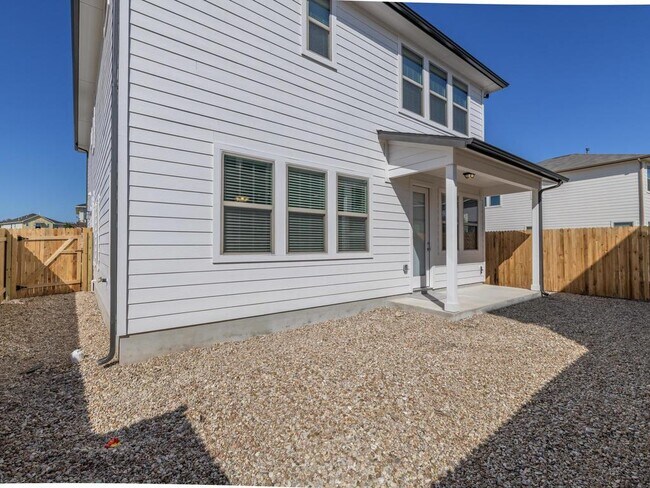 Building Photo - 9113 Garnet Dr