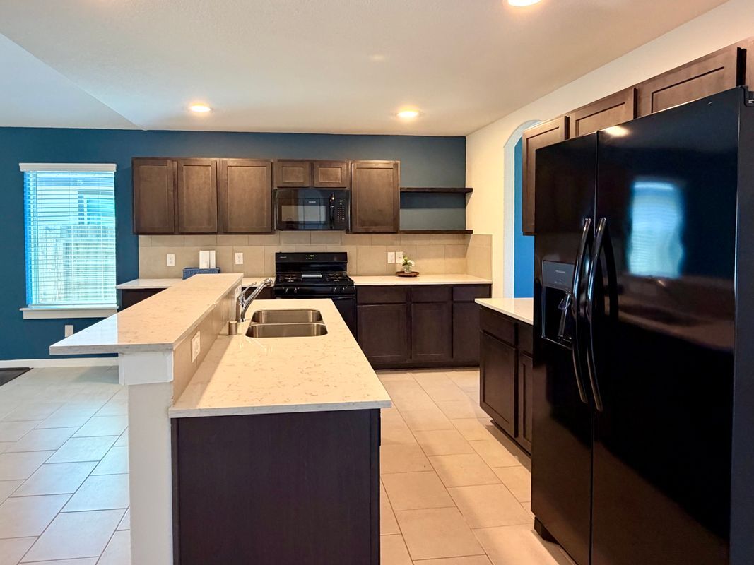 Building Photo - 6807 Bardsdale Ct