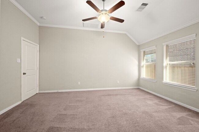 Building Photo - 2939 Twin Cove Ct