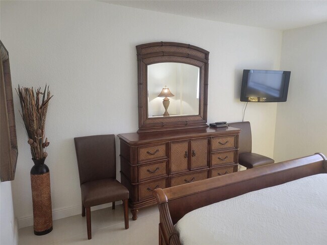 Building Photo - 19370 Collins Ave