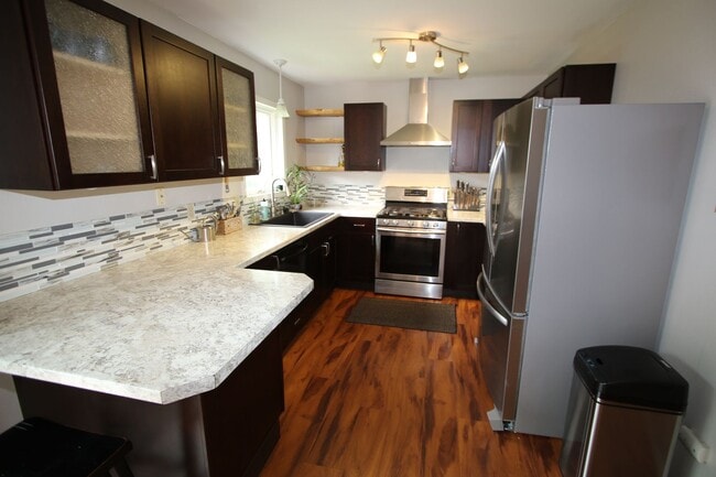 Building Photo - 3 Bedroom Home in Eagle River w/ Fenced Backyard!