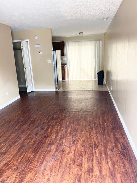 Building Photo - 5741 Aftonshire Dr