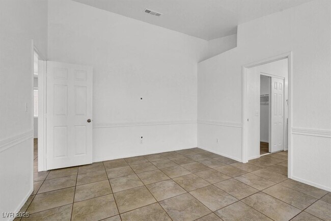 Building Photo - 9360 Leaping Lilly Ave