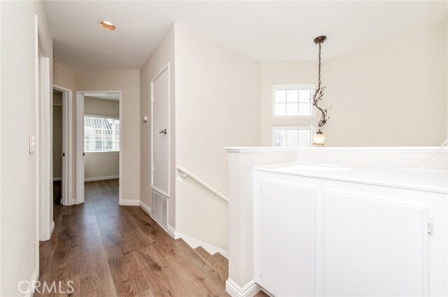 Building Photo - 72 Almador