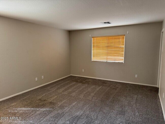 Building Photo - 3110 S 100th Ln