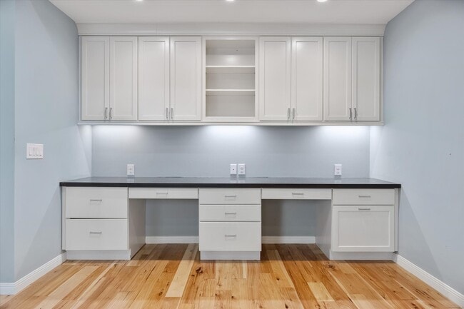 Building Photo - 4206 Law St