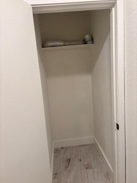 Building Photo - 8233 N 29th Ave