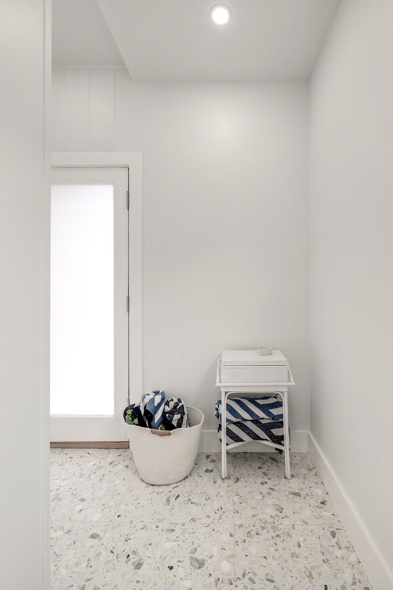 Building Photo - 316 1st St