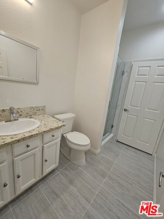 Building Photo - 5420 Sylmar Ave