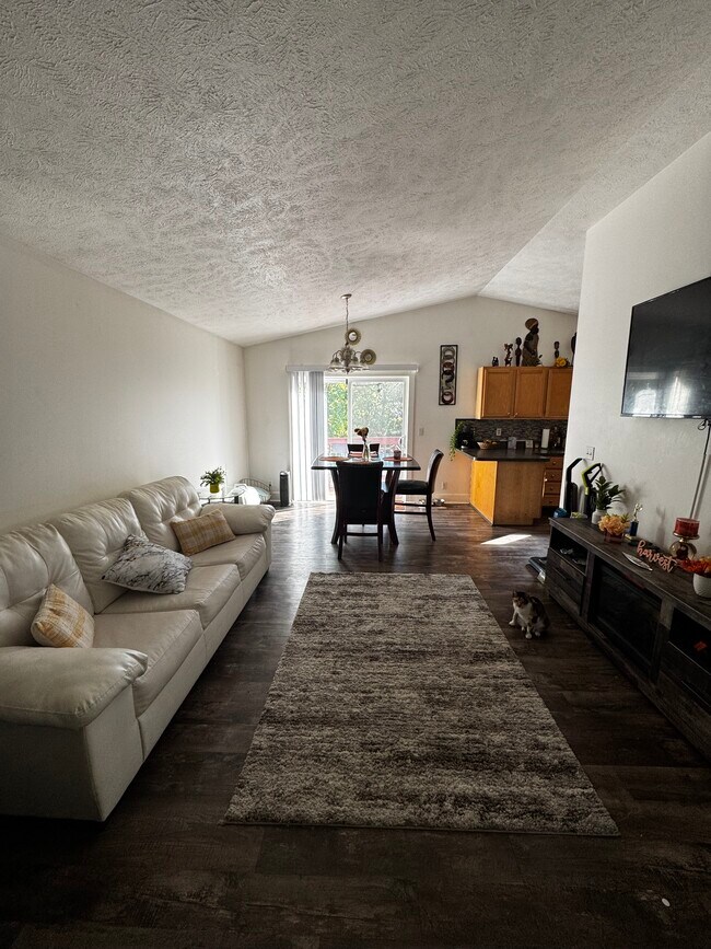 Building Photo - 963 Sagewood Ct