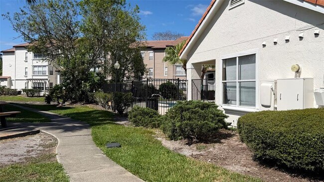 Building Photo - 5144 Conroy Rd