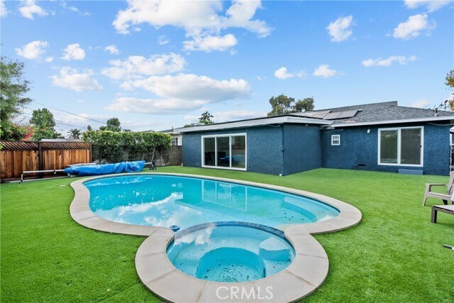 Building Photo - 10144 Gaviota Ave