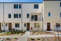 Building Photo - 5464 Seacliff Pl