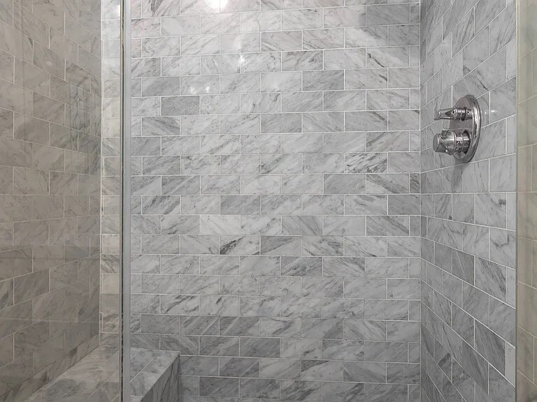 Building Photo - 1345 N Hayworth Ave