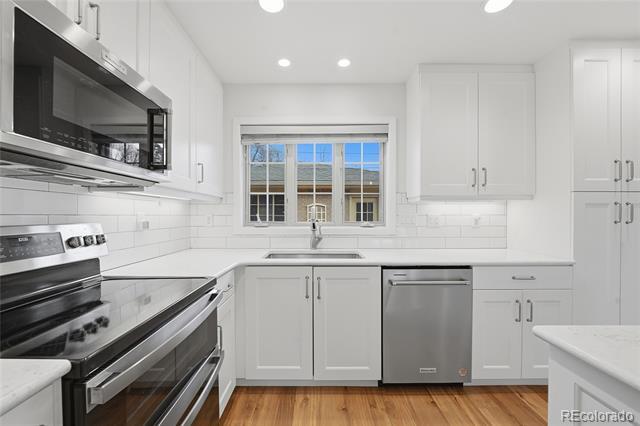 Building Photo - 3505 Martin Dr