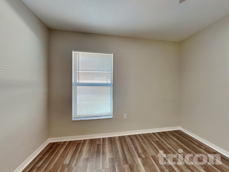 Building Photo - 15407 Winter Breeze Ln