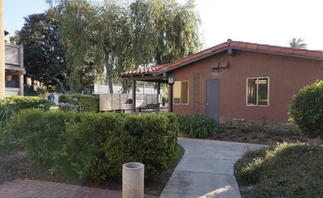 LAUNDRY FACILITY - 1345 Cabrillo Park Dr