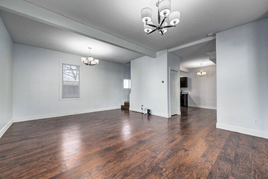 living room - 3117 Hancock Ave