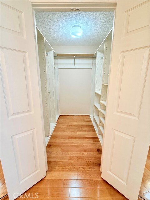 Building Photo - 600 W 9th St