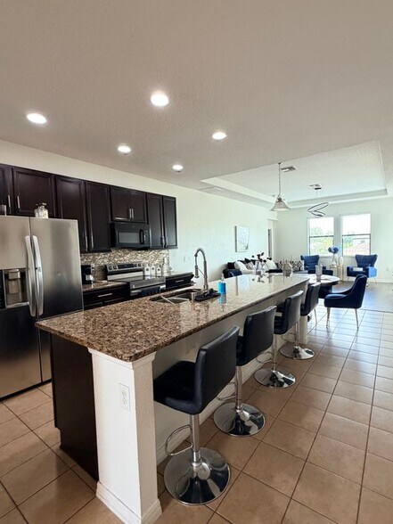 Building Photo - 9167 Chandler Dr