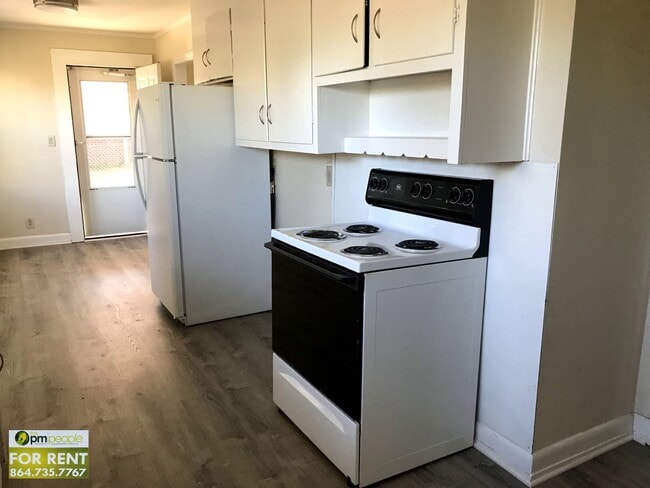 Building Photo - 1 Chipley Ln