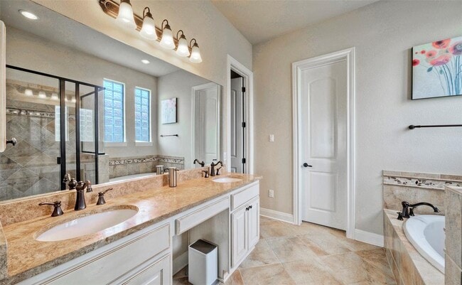 Building Photo - 10920 Bidens Pl