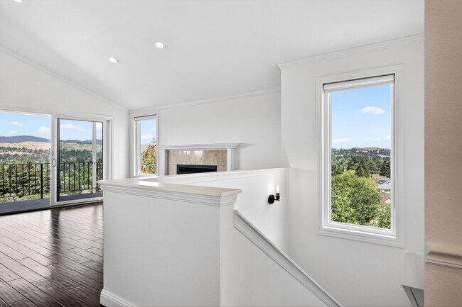 Building Photo - Mt. Diablo View Home in Danville Ranch | 4BR + Bonus Room | Top-Rated Schools