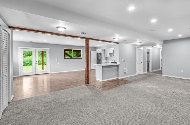 Building Photo - 4Bd/3Ba Duvall House