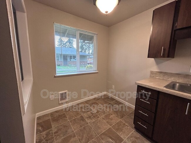 Building Photo - 12311 112th Ave Ct E