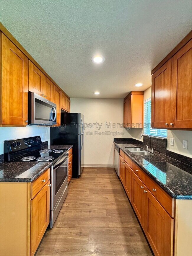 Building Photo - 17404 8th Ave Ct E