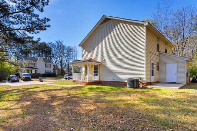 103 Montague - 101 Montague Dr