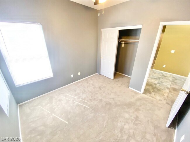Building Photo - 8221 Jo Marcy Dr