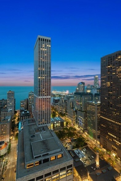 Building Photo - 111 E Chestnut St